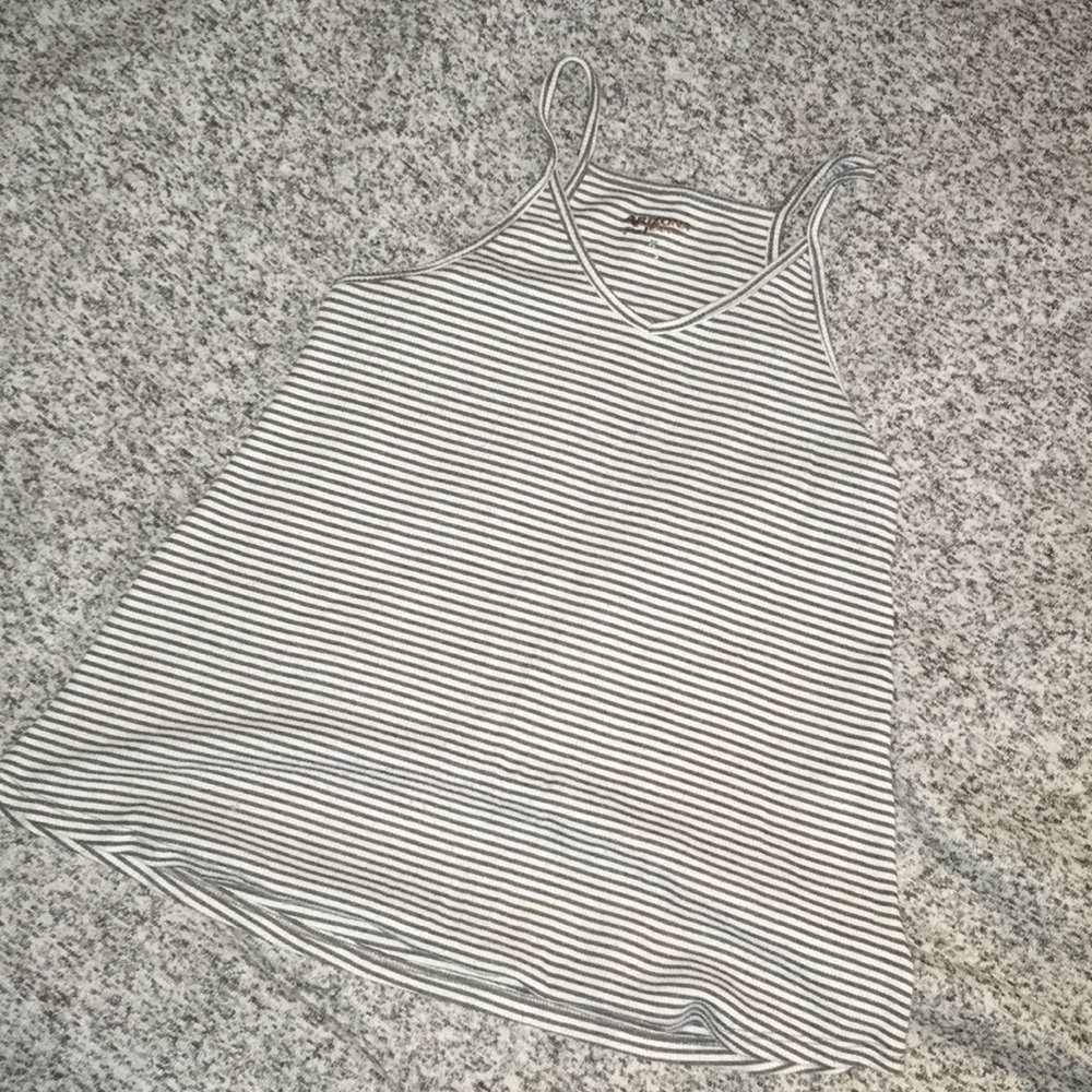 arizona striped grey white tank